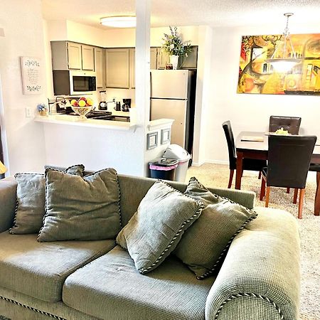 Daytona 2 Bed Apartment 10 Minutes To Beach With Balcony พอร์ตออเรนจ์ ภายนอก รูปภาพ
