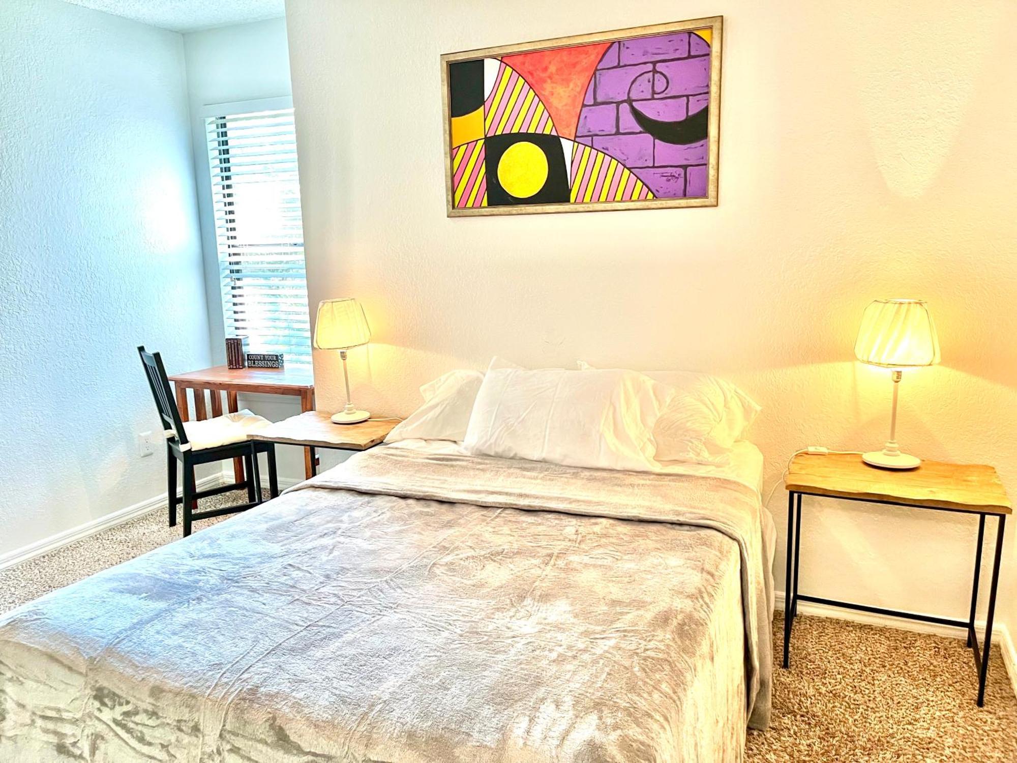 Daytona 2 Bed Apartment 10 Minutes To Beach With Balcony พอร์ตออเรนจ์ ภายนอก รูปภาพ