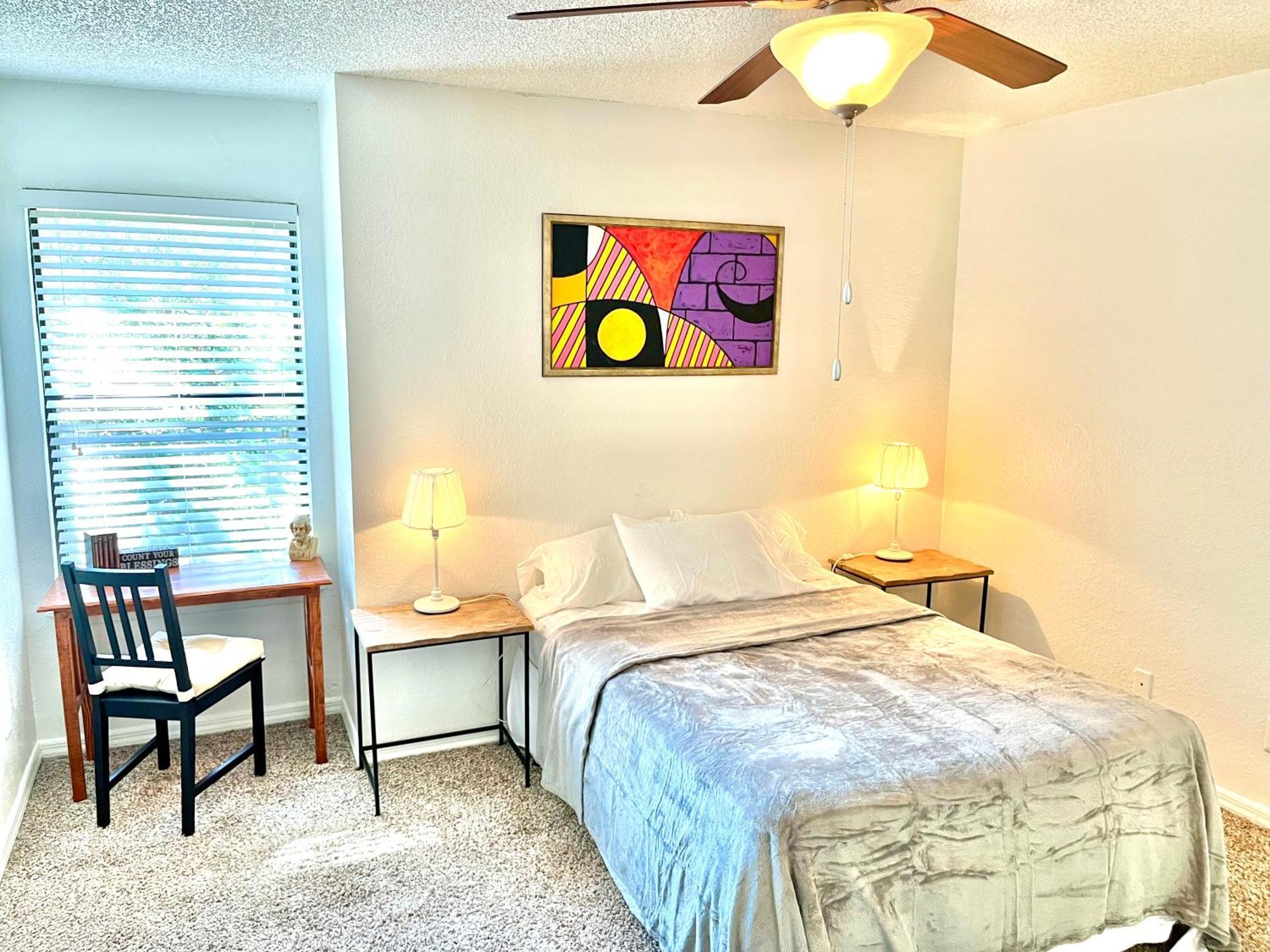 Daytona 2 Bed Apartment 10 Minutes To Beach With Balcony พอร์ตออเรนจ์ ภายนอก รูปภาพ