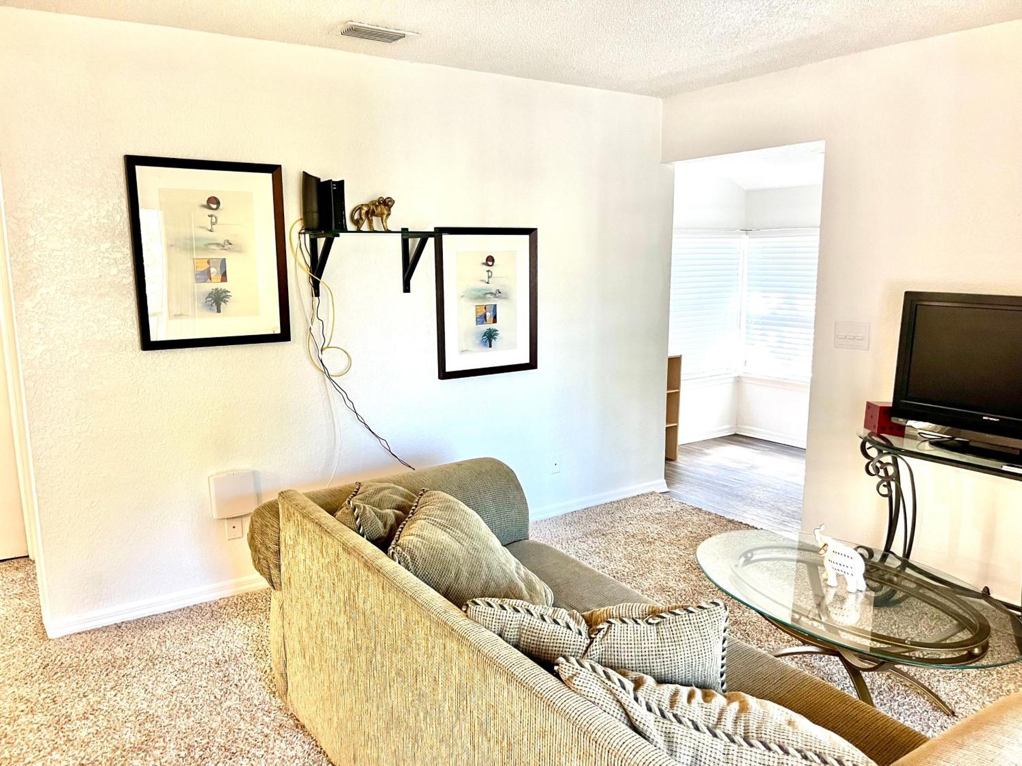 Daytona 2 Bed Apartment 10 Minutes To Beach With Balcony พอร์ตออเรนจ์ ภายนอก รูปภาพ