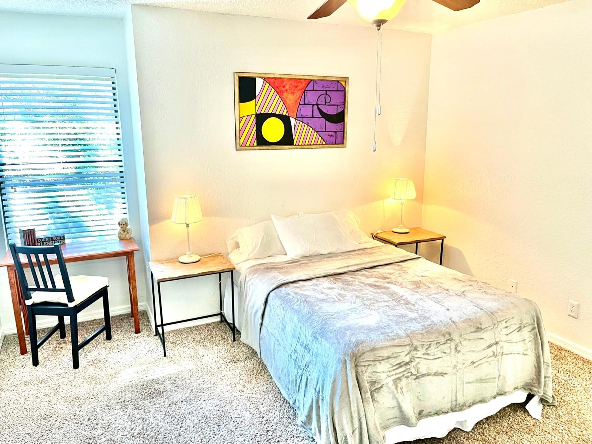 Daytona 2 Bed Apartment 10 Minutes To Beach With Balcony พอร์ตออเรนจ์ ภายนอก รูปภาพ