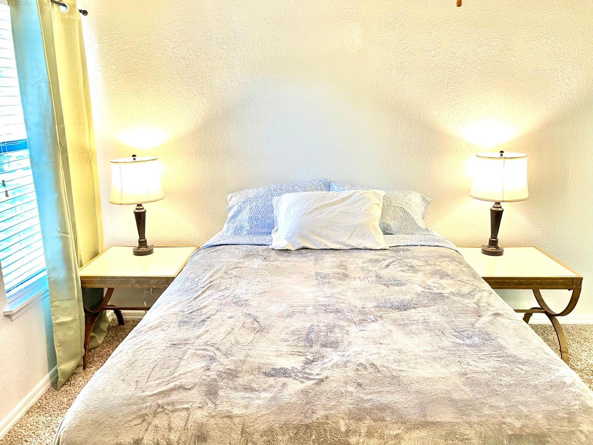 Daytona 2 Bed Apartment 10 Minutes To Beach With Balcony พอร์ตออเรนจ์ ภายนอก รูปภาพ