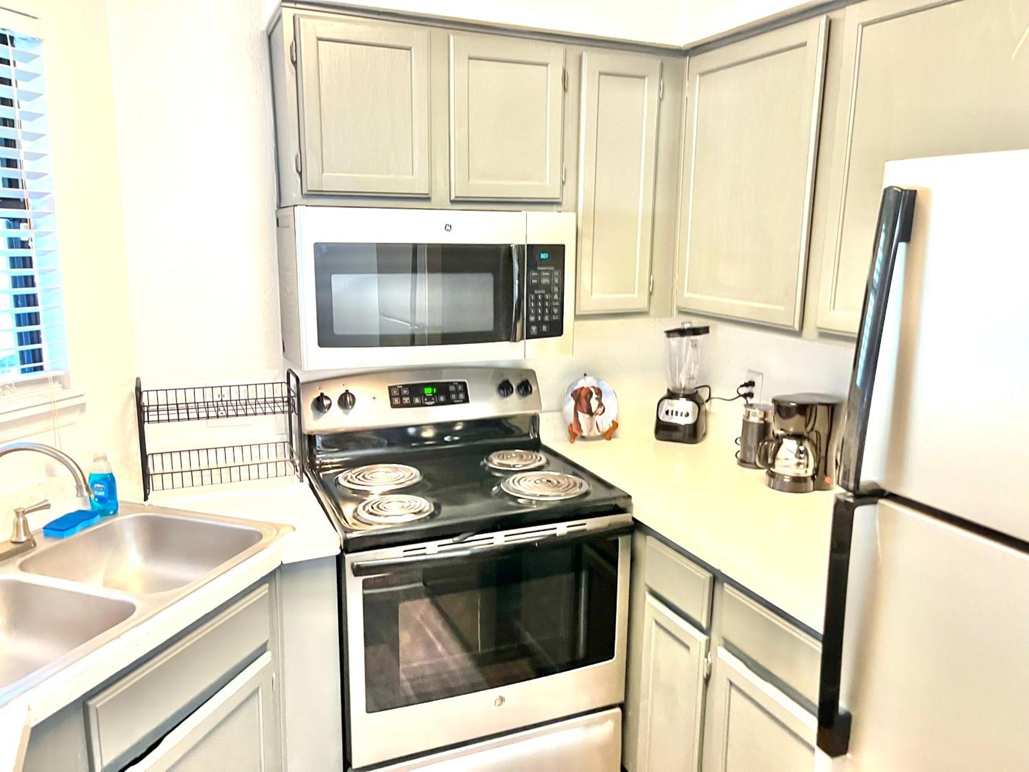 Daytona 2 Bed Apartment 10 Minutes To Beach With Balcony พอร์ตออเรนจ์ ภายนอก รูปภาพ