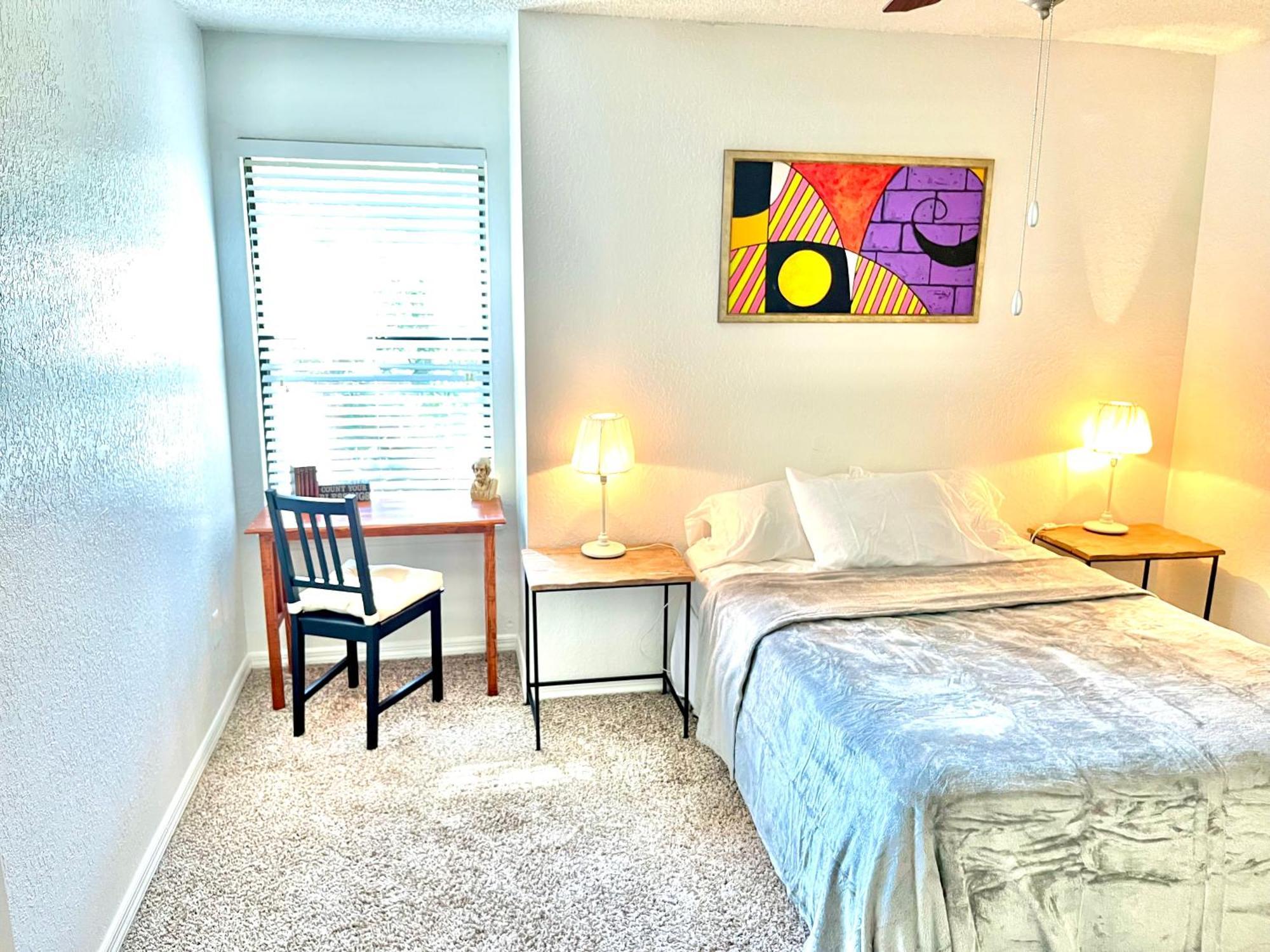 Daytona 2 Bed Apartment 10 Minutes To Beach With Balcony พอร์ตออเรนจ์ ภายนอก รูปภาพ