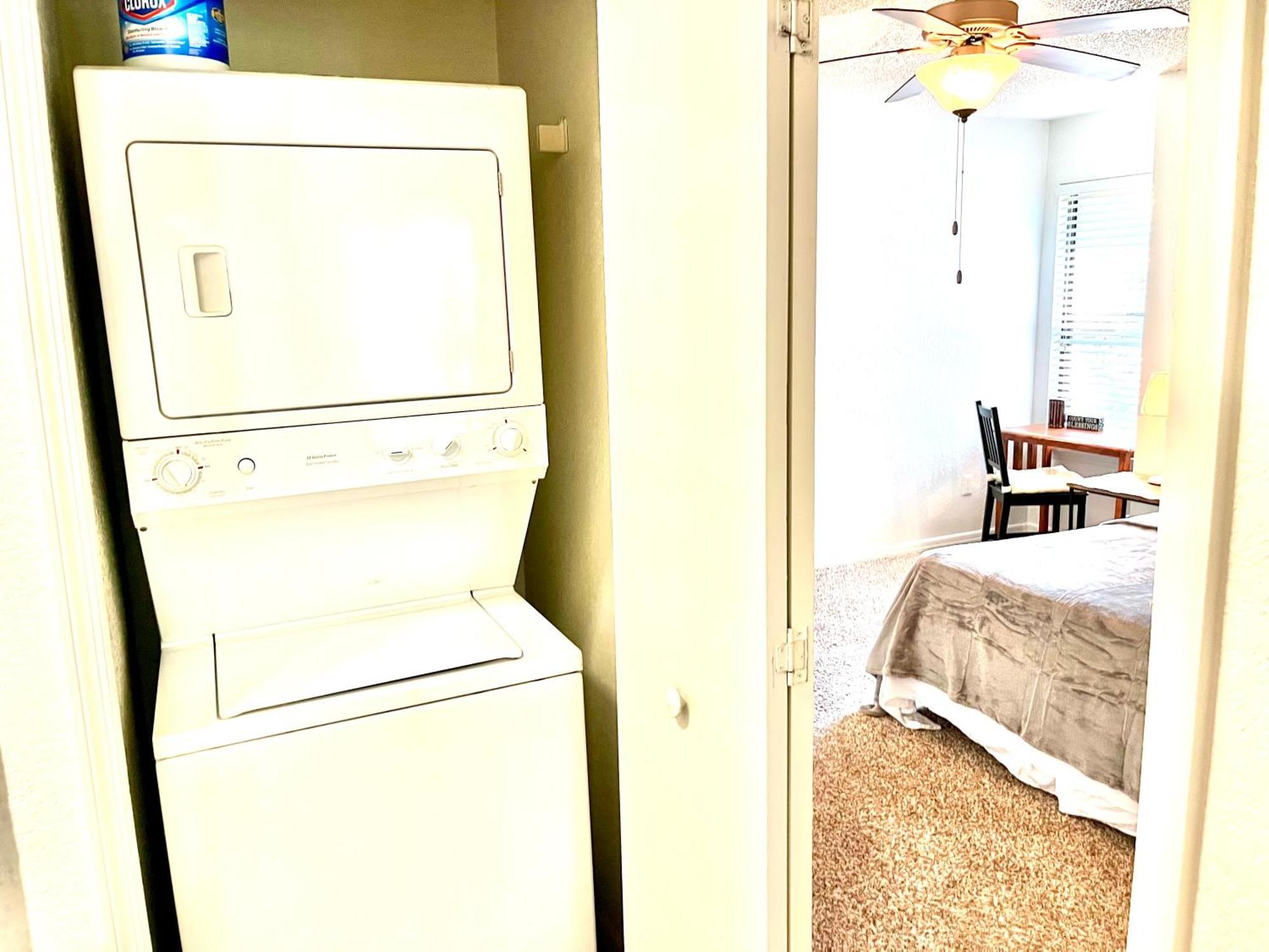 Daytona 2 Bed Apartment 10 Minutes To Beach With Balcony พอร์ตออเรนจ์ ภายนอก รูปภาพ